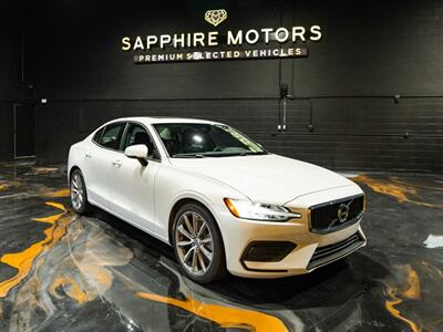 2020 Volvo S60 T6 Momentum Sedan