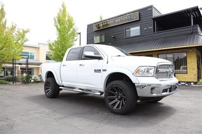 2017 RAM 1500 Laramie Truck