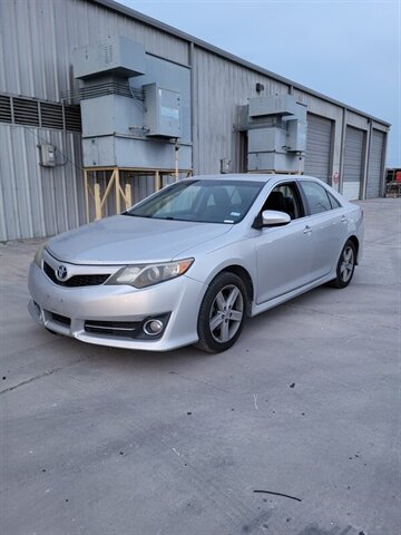 2012 Toyota Camry L - Photo 1 - Converse, TX 78109