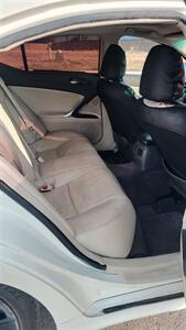 2009 Lexus IS 250   - Photo 9 - Converse, TX 78109