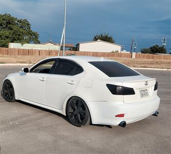 2009 Lexus IS 250   - Photo 12 - Converse, TX 78109