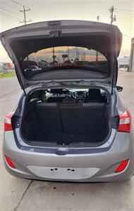 2013 Hyundai ELANTRA GT - Photo 7 - Converse, TX 78109