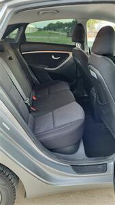 2013 Hyundai ELANTRA GT - Photo 8 - Converse, TX 78109