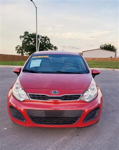 2012 Kia Rio 5-Door LX - Photo 3 - Converse, TX 78109