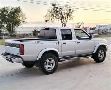 2000 Nissan Frontier XE   - Photo 4 - Converse, TX 78109