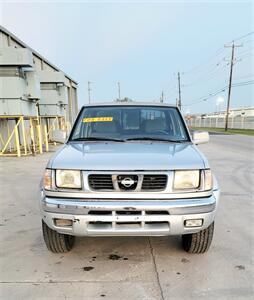 2000 Nissan Frontier XE   - Photo 2 - Converse, TX 78109