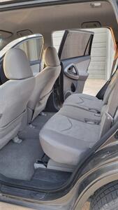 2010 Toyota RAV4   - Photo 8 - Converse, TX 78109