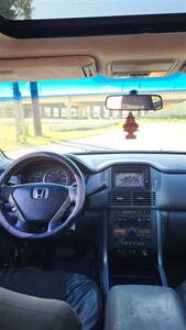 2005 Honda Pilot EX-L 4dr EX-L   - Photo 9 - Converse, TX 78109