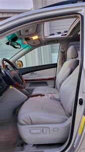 2005 Lexus RX 330   - Photo 7 - Converse, TX 78109