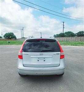 2011 Hyundai ELANTRA Touring GLS   - Photo 5 - Converse, TX 78109