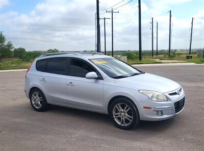 2011 Hyundai ELANTRA Touring GLS   - Photo 7 - Converse, TX 78109
