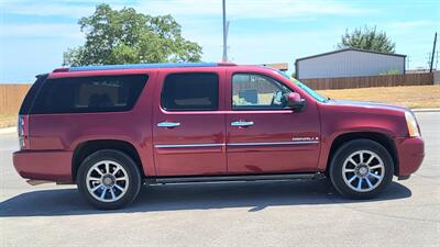 2008 GMC Yukon XL Denali   - Photo 22 - Converse, TX 78109