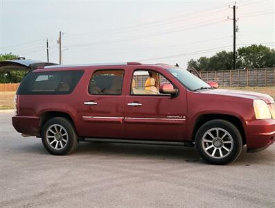 2008 GMC Yukon XL Denali   - Photo 17 - Converse, TX 78109