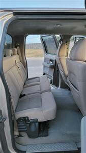 2006 Ford F-150 XLT   - Photo 10 - Converse, TX 78109