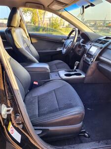 2012 Toyota Camry L   - Photo 9 - Converse, TX 78109