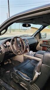 2005 Ford F-150 XL   - Photo 9 - Converse, TX 78109