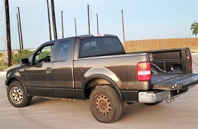 2005 Ford F-150 XL   - Photo 8 - Converse, TX 78109