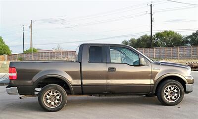 2005 Ford F-150 XL   - Photo 6 - Converse, TX 78109