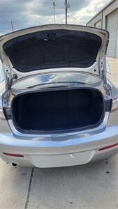 2012 Mazda MAZDA3 i Touring   - Photo 12 - Converse, TX 78109