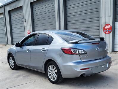 2012 Mazda MAZDA3 i Touring   - Photo 5 - Converse, TX 78109