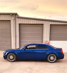 2009 Chrysler 300 Series Touring   - Photo 7 - Converse, TX 78109