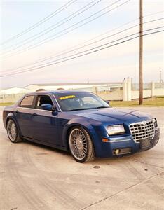 2009 Chrysler 300 Series Touring   - Photo 2 - Converse, TX 78109