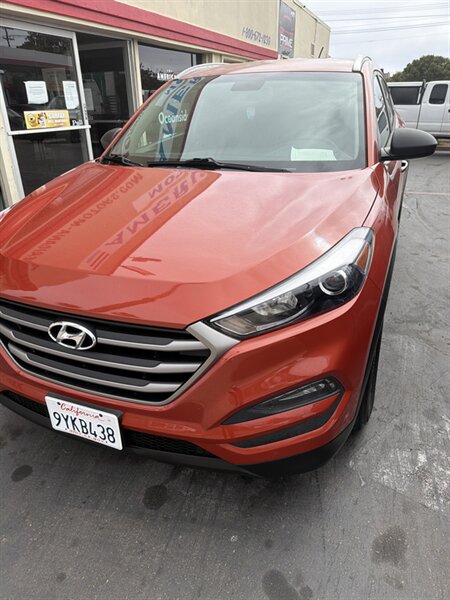 2016 Hyundai TUCSON SE   - Photo 1 - Oceanside, CA 92054