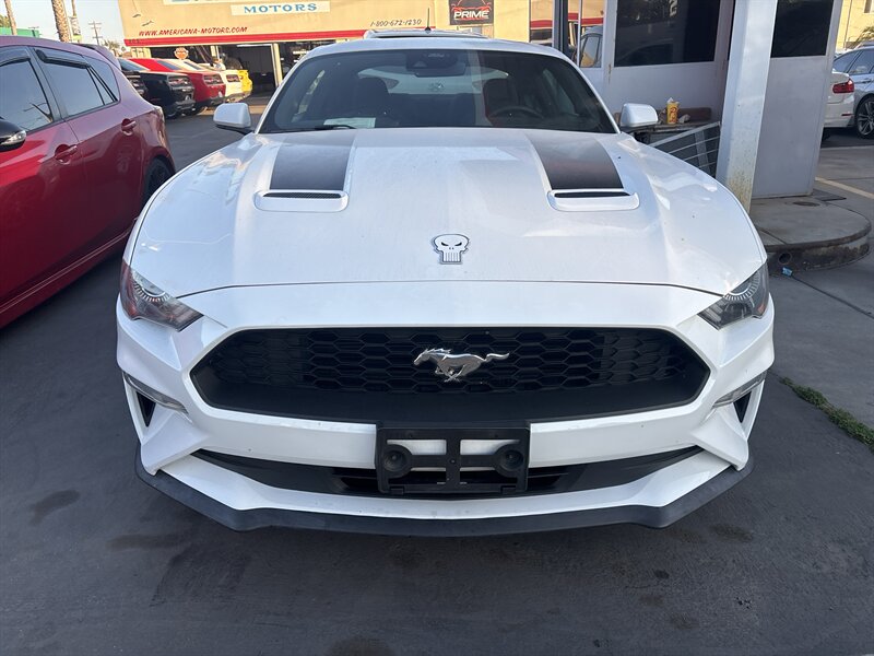 2021 Ford Mustang EcoBoost  