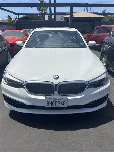 2019 BMW 5 Series 530e iPerformance   - Photo 1 - Oceanside, CA 92054