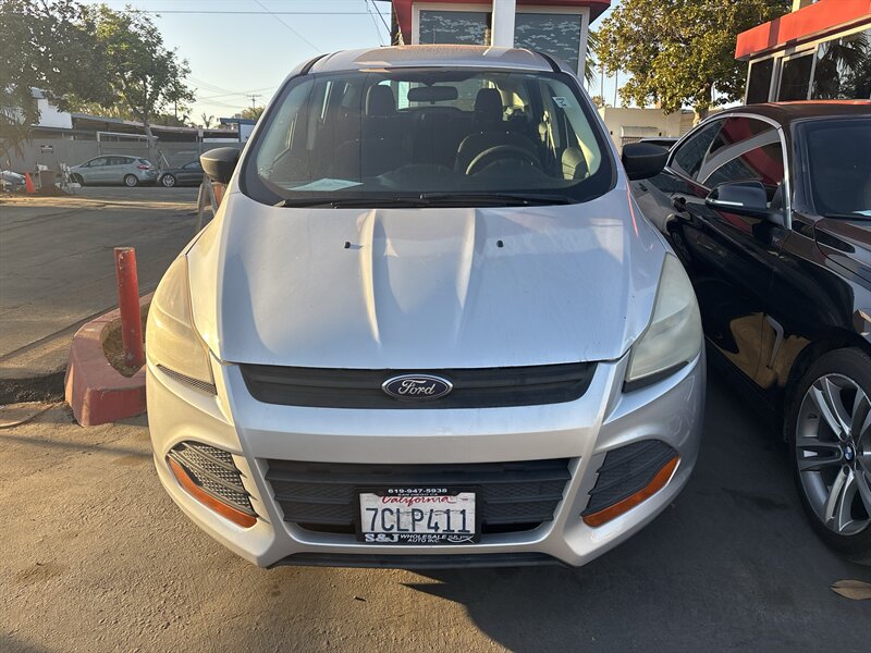 2014 Ford Escape S  