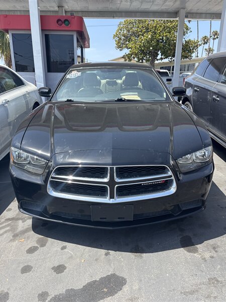 2013 Dodge Charger SE  