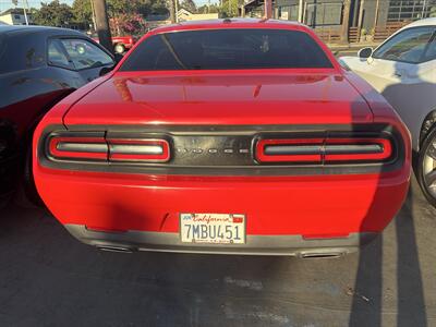 2015 Dodge Challenger SXT - Photo 4 - Oceanside, CA 92054