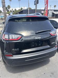 2019 Jeep Cherokee Latitude Plus - Photo 2 - Oceanside, CA 92054
