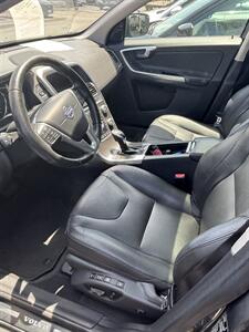 2016 Volvo XC60 T5 Drive-E Platinum - Photo 4 - Oceanside, CA 92054