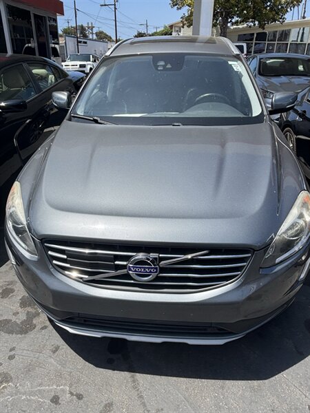 2016 Volvo XC60 T5 Drive-E Platinum   - Photo 1 - Oceanside, CA 92054