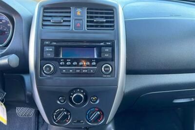 2017 Nissan Versa SV Sedan 4D   - Photo 15 - San Jose, CA 95128