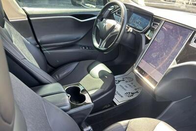 2014 Tesla Model S Sedan 4D   - Photo 15 - San Jose, CA 95128