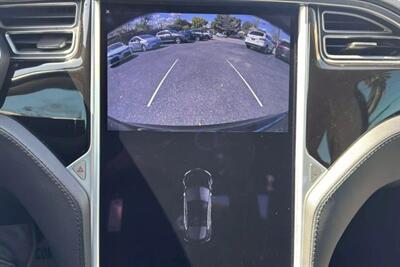 2014 Tesla Model S Sedan 4D   - Photo 24 - San Jose, CA 95128