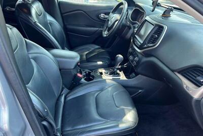 2016 Jeep Cherokee Limited   - Photo 24 - San Jose, CA 95128