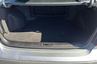 2002 INFINITI I35 I35 Sedan 4D   - Photo 9 - San Jose, CA 95128