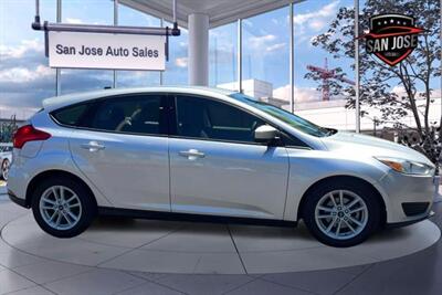 2018 Ford Focus SE Hatchback 4D   - Photo 9 - San Jose, CA 95128