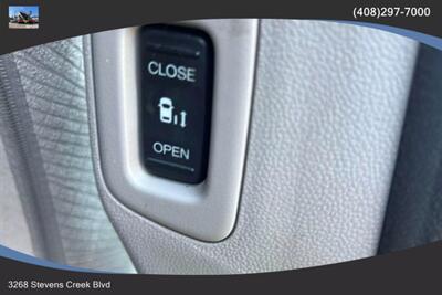 2016 Honda Odyssey SE Minivan 4D   - Photo 33 - San Jose, CA 95128