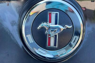 2013 Ford Mustang V6 Coupe 2D   - Photo 12 - San Jose, CA 95128