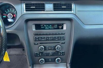 2013 Ford Mustang V6 Coupe 2D   - Photo 16 - San Jose, CA 95128
