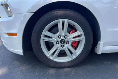 2013 Ford Mustang V6 Coupe 2D   - Photo 9 - San Jose, CA 95128
