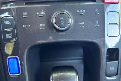 2014 Chevrolet Volt Sedan 4D   - Photo 17 - San Jose, CA 95128