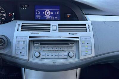 2006 Toyota Avalon XL Sedan 4D   - Photo 22 - San Jose, CA 95128