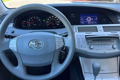 2006 Toyota Avalon XL Sedan 4D   - Photo 13 - San Jose, CA 95128