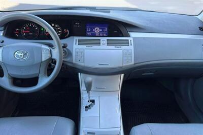 2006 Toyota Avalon XL Sedan 4D   - Photo 14 - San Jose, CA 95128