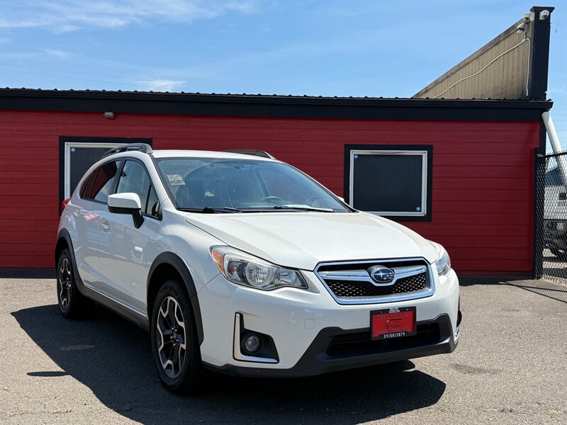 2017 Subaru Crosstrek 2.0i Premium   - Photo 1 - Albany, OR 97322